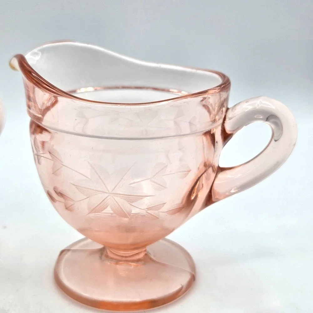 Vintage Pink  Depression Glass Floral Etched  Sugar‎ Bowl and Creamer Set  2pcs